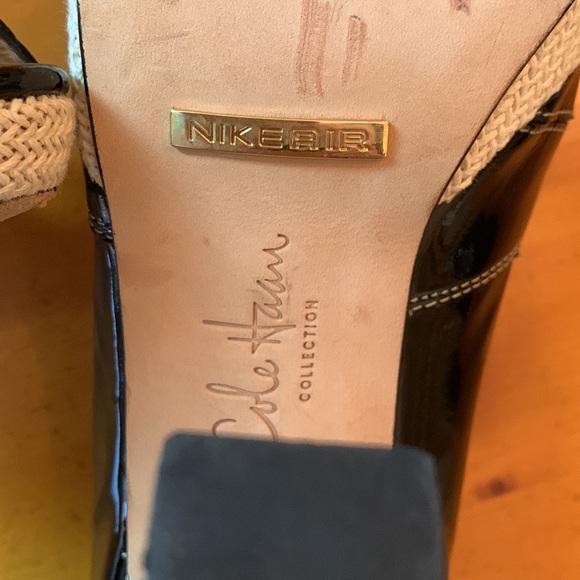 Cole Haan Black Patten Leather & Sisal Platform Heel Pumps Size 9B - Picture 11 of 13